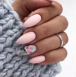 Pink manicure 2022: stylish ideas and best combinations photo No. 47