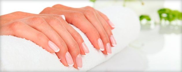 Secrets of classic edged manicure