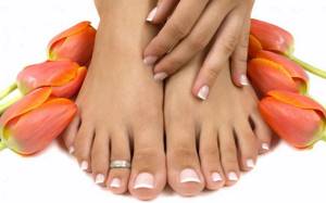 Shellac is used for both manicure and pedicure