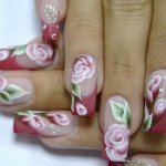 It’s very easy to create a whole greenhouse on your nails