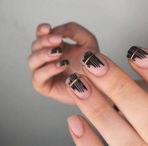 Minimalism style on medium-length nails