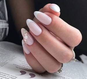 Wedding manicure 2022: TOP-200 best design ideas (new items)