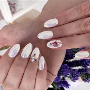 Wedding manicure 2022: TOP-200 best design ideas (new items)