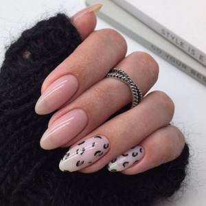 Nude manicure spring-summer 2022: photos of the most beautiful ideas