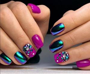 Trendy glossy nail design with gel polish 2022 photo