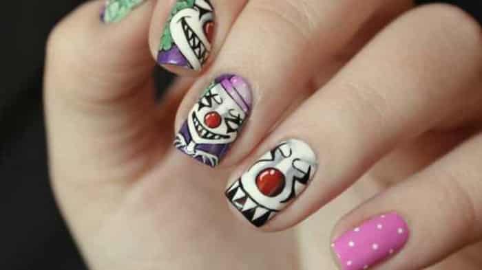 Scary clown in manicure for Halloween