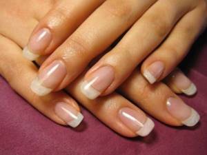 Paraffin baths will help eliminate brittleness of the nail plate