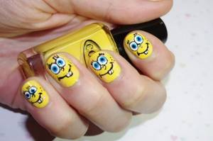 Option to design a children&#39;s manicure with a SpongeBob design