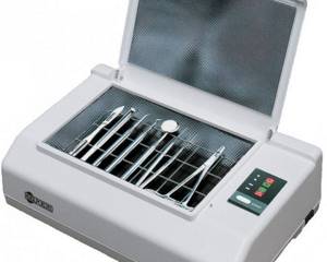 During sterilization, instruments must be neatly laid out inside the device.