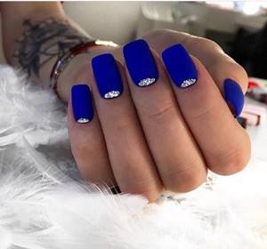 Always up-to-date lunar nail design 2022-2023: TOP lunar manicure ideas