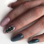 Star made of rhinestones manicure for the New Year